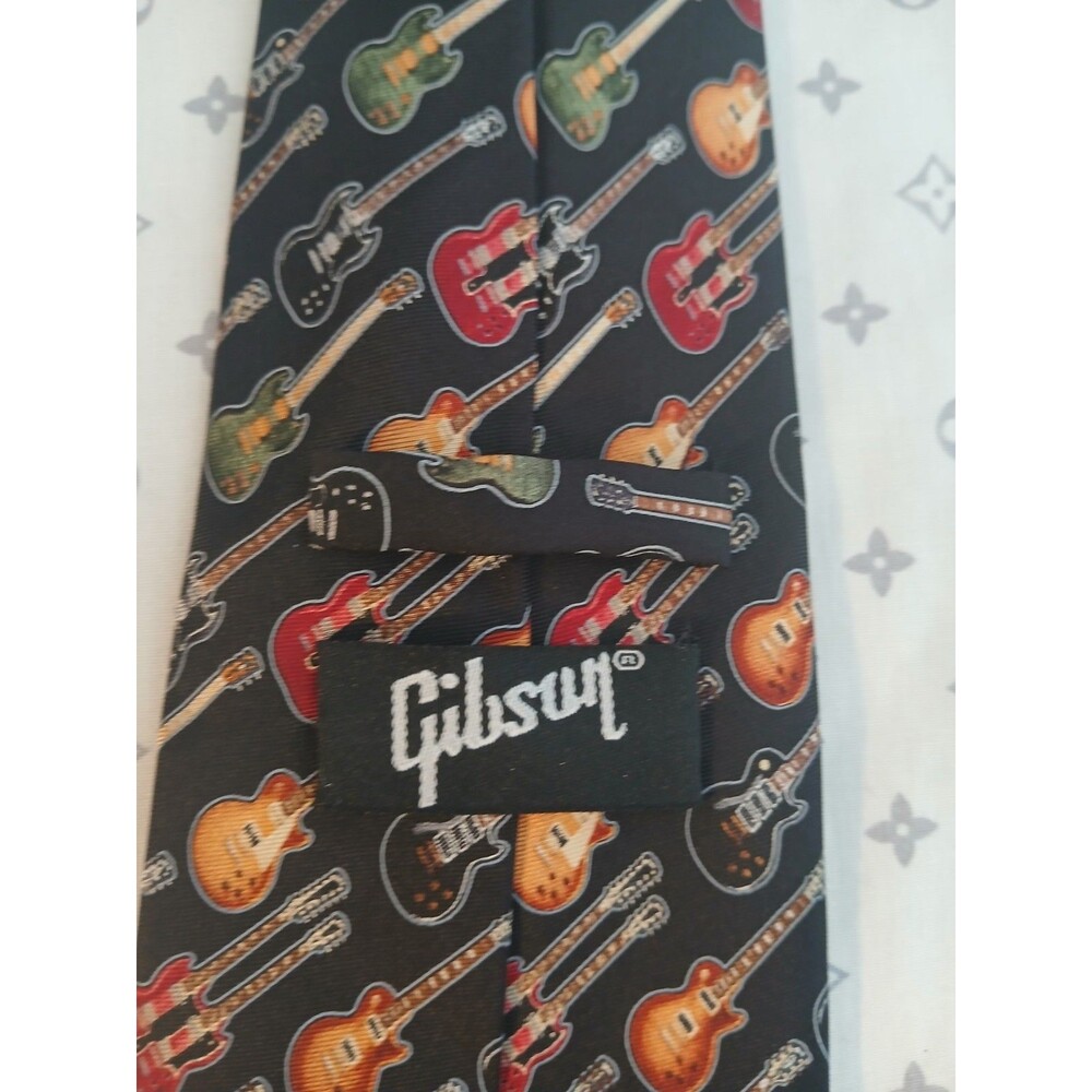 Gibson Tie 100% Silk Black Brown Guitar Casino Rock  3.75" Wide 56" Long USA